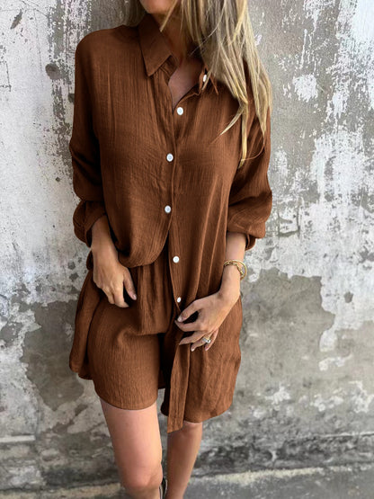 Robe chemise oversize pour femme avec fermeture à boutons et col roulé Chic und Stil