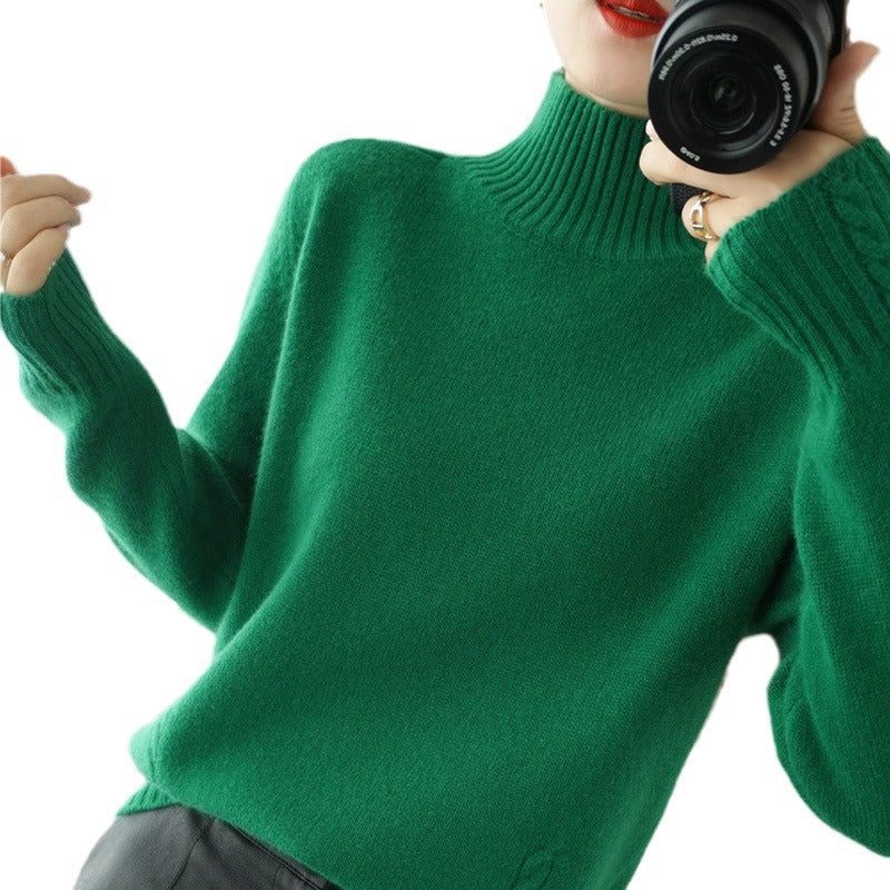 Pull élégant pour femmes avec col haut et fine structure Chic und Stil