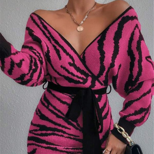 Robe en tricot pour femmes avec le motif zèbre tendance Chic und Stil