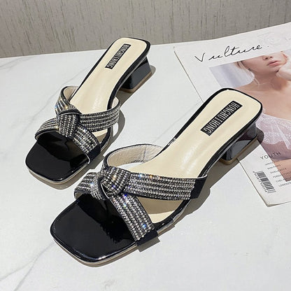 Sandales élégantes pour dames avec ornements en strass et talon bloc confortable Chic und Stil