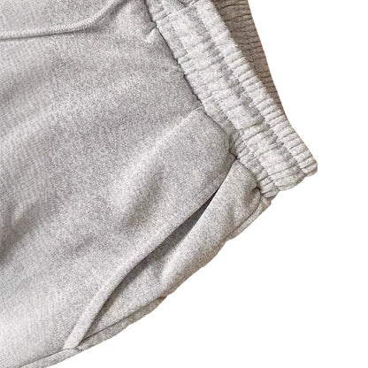 Chic and stylish women's cargo pants