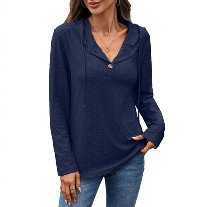 Chemisier pour femmes avec un motif de petits trous et capuche Chic und Stil