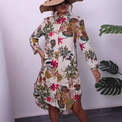 Robe chemise pour femmes avec motif floral exotique Chic und Stil