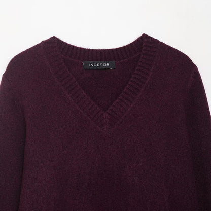 Pull femme avec décolleté en V et matière douce Chic und Stil