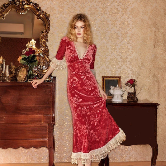 Dames Robe en velours élégante avec manches en dentelle et motif floral Chic und Stil