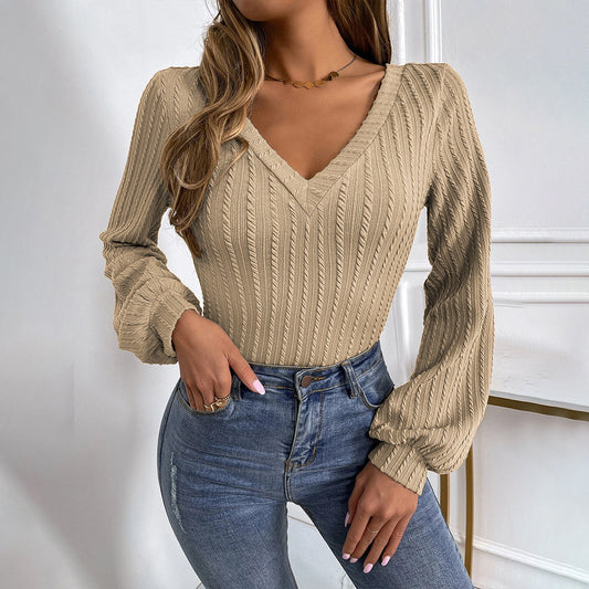 Body en tricot pour femme avec décolleté en V et élégantes manches bouffantes Chic & Stil