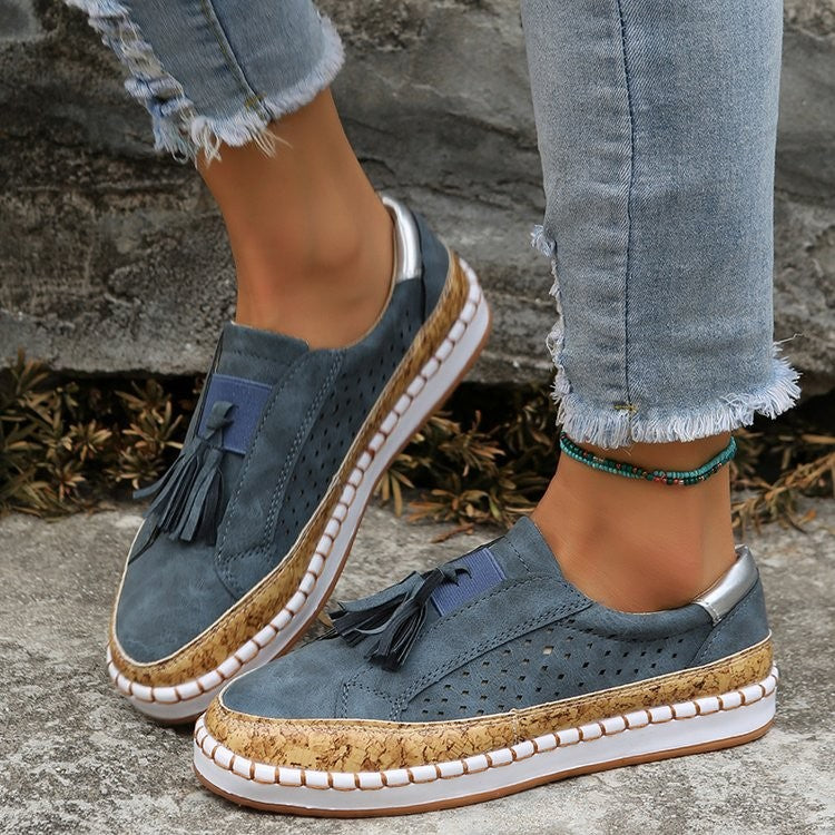 Baskets Slip-On confortables pour femmes avec des franges à la mode et semelle en liège Chic und Stil