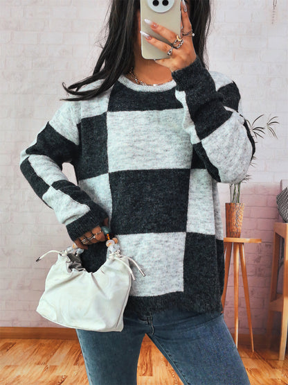Pull en mailles larges pour femmes avec un motif à carreaux moderne et une coupe décontractée Chic und Stil