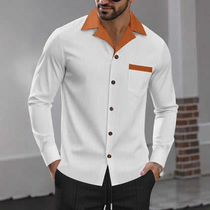 Chemise à manches longues stylée pour hommes avec un design texturé et une poche poitrine pratique Chic und Stil