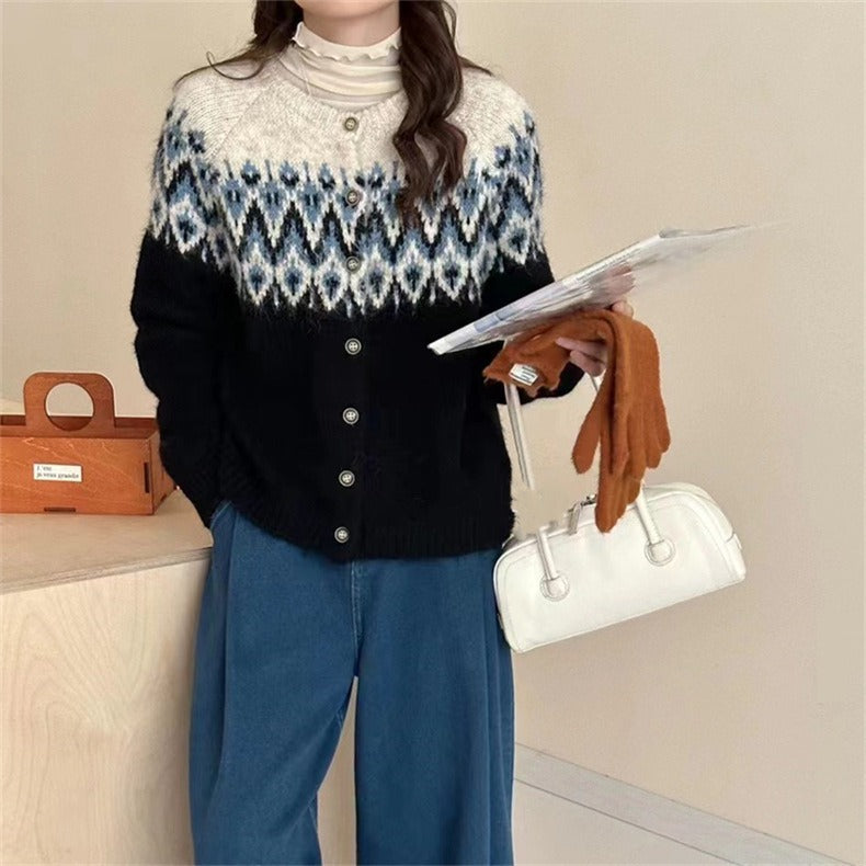 Dames gros tricot cardigan avec motif Fair-Isle géométrique et élégante patte de boutonnage Chic und Stil