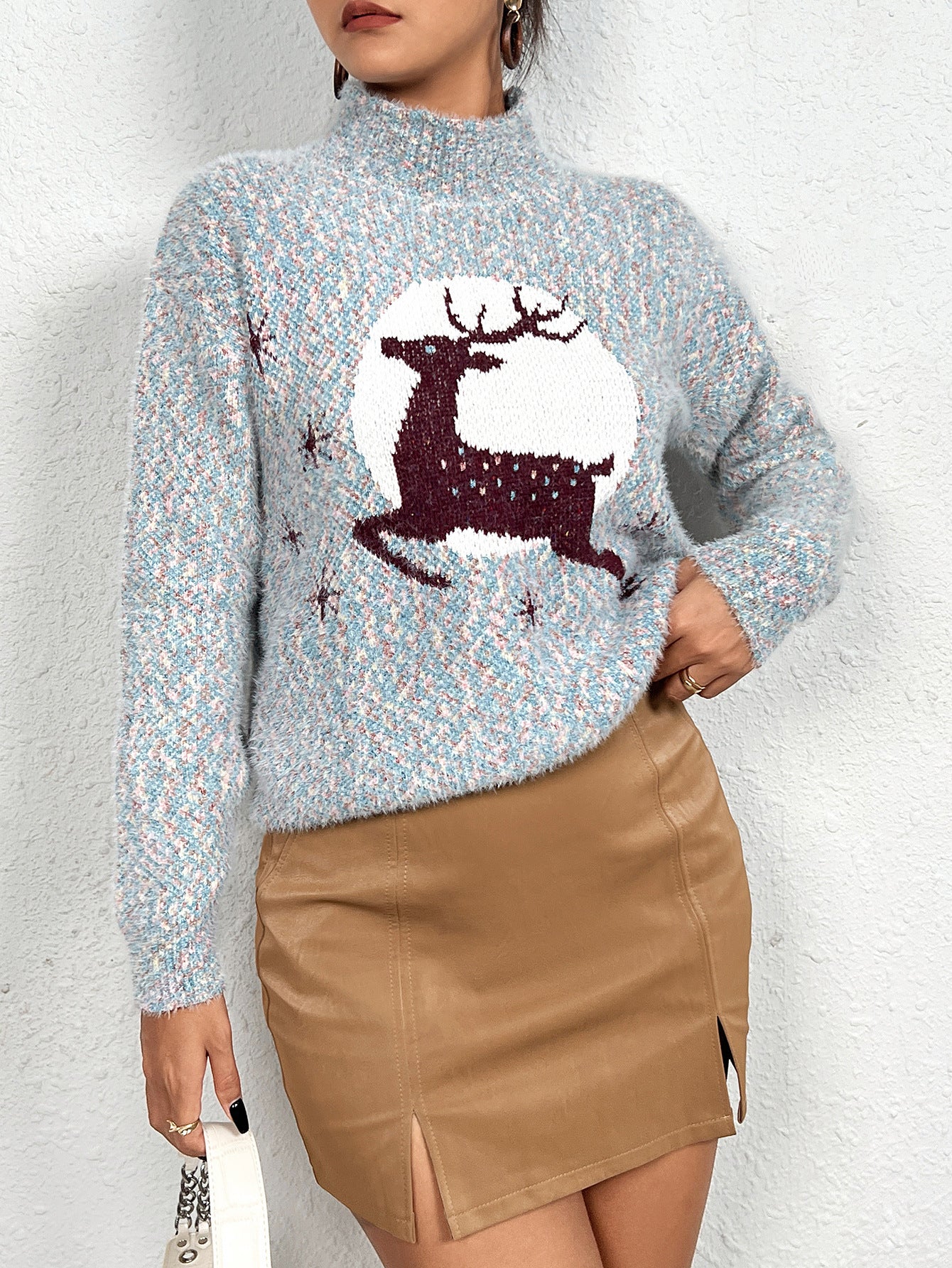 Pull en tricot pour femmes avec motif de renne festif et col montant Chic und Stil