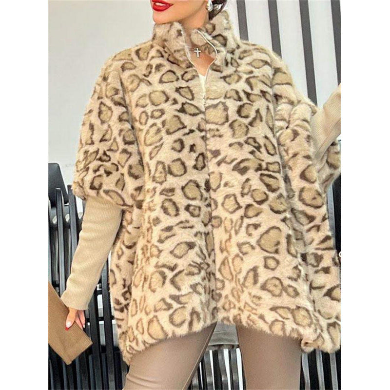 Dames Élégante Veste en Peluche avec Motif Léopard et Col Montant Chic und Stil