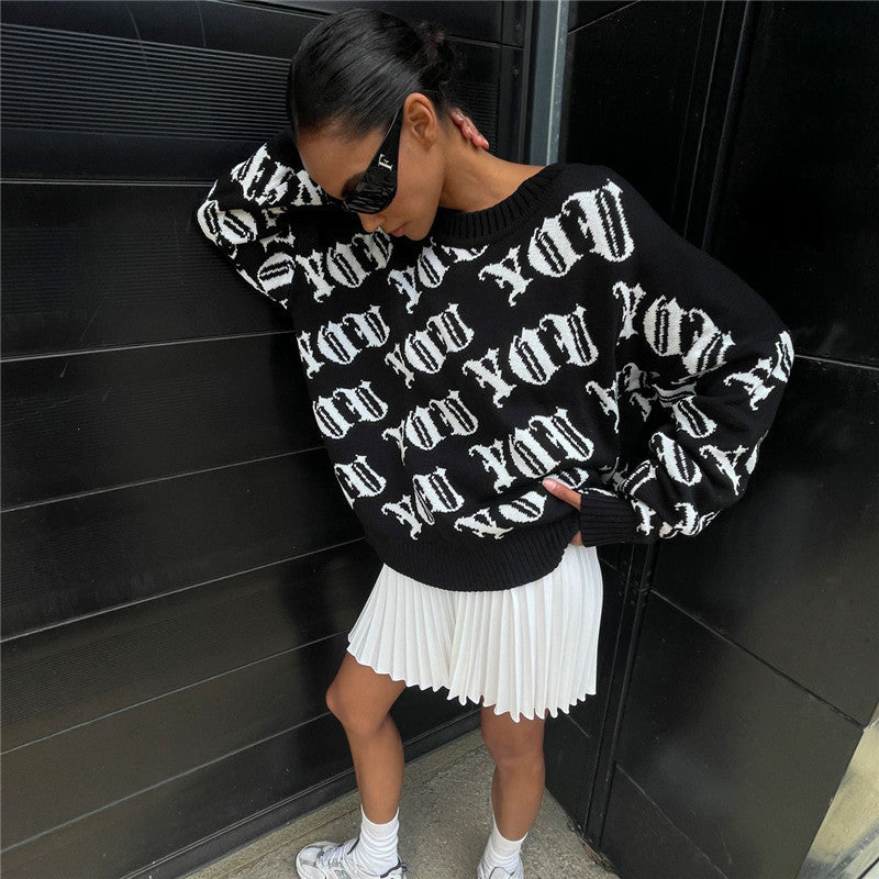 Pull en tricot décontracté pour femmes avec une inscription moderne et une coupe ample Chic und Stil