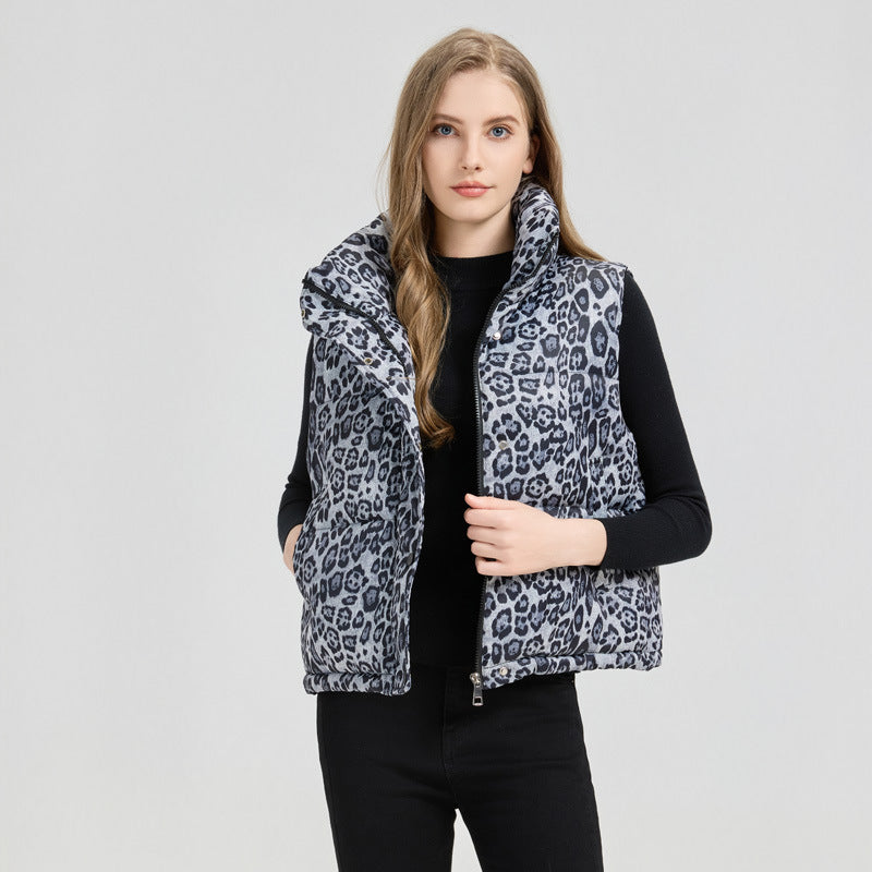 Dame Gilet rembourré avec motif léopard et col haut Chic und Stil
