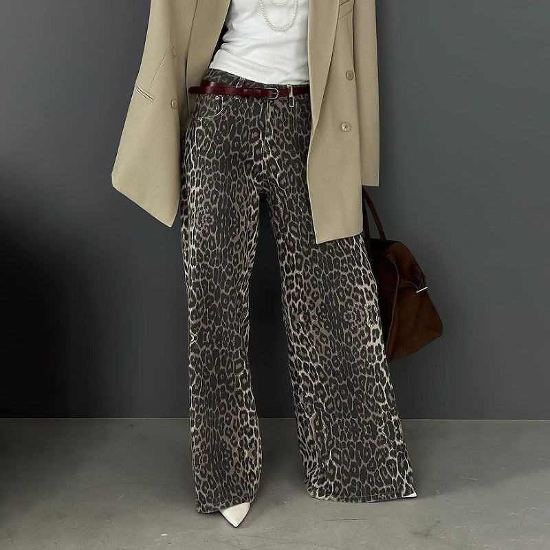Chic and Style wide leopard pants for women