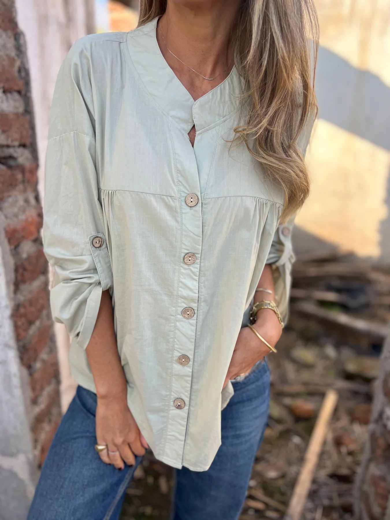 Blouse en coton pour femmes avec fermeture à boutons et coupe confortable Chic und Stil