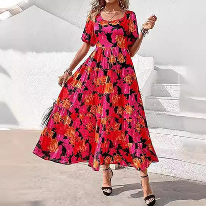 Robe maxi pour femme avec ourlet fluide et motif floral Chic und Stil