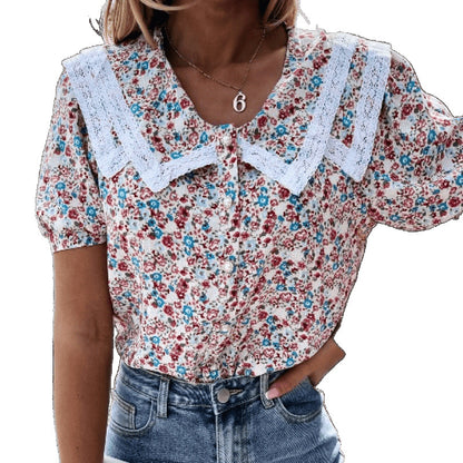 Blouse florale vintage inspirée pour femmes avec col en dentelle Chic und Stil