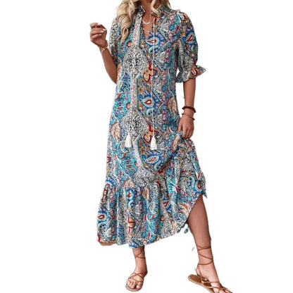 Robe maxi femme avec motif paisley ludique et détails volantés Chic und Stil
