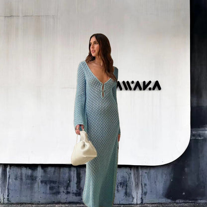 Robe maxi tricot pour femmes avec décolleté en V profond et détails de volants tendance Chic und Stil