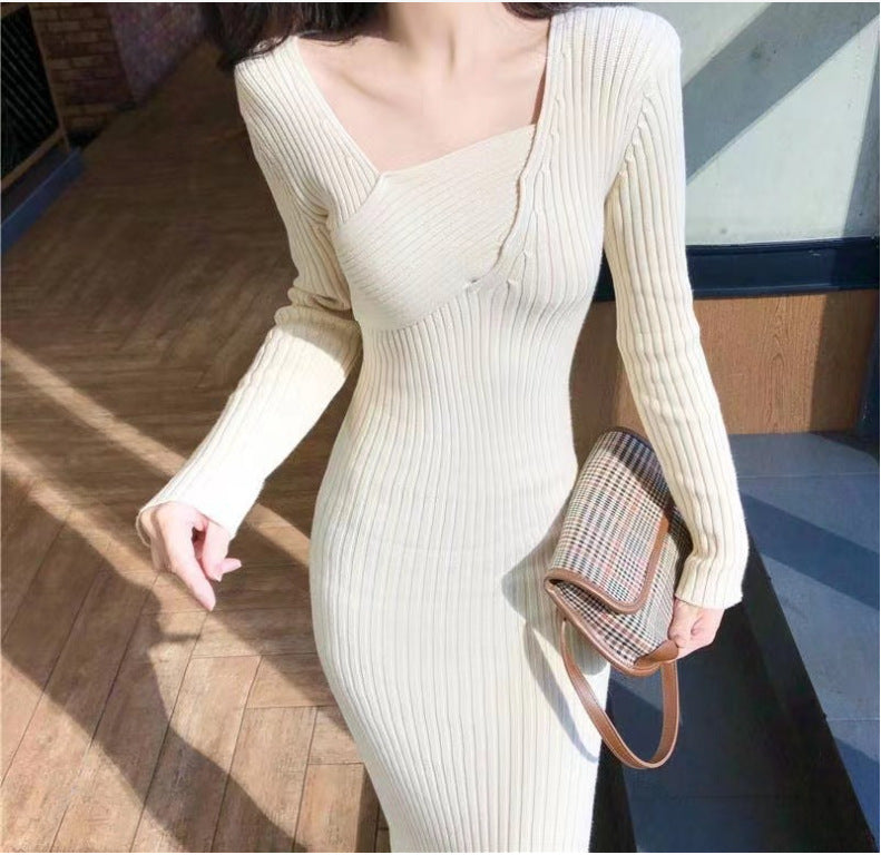 Robe tricot femme avec un élégant design Off-Shoulder et une fine structure côtelée Chic und Stil
