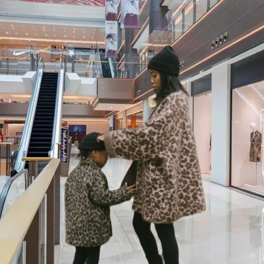 Dames Gilet en tricot douillet au design léopard avec une coupe oversized Chic und Stil