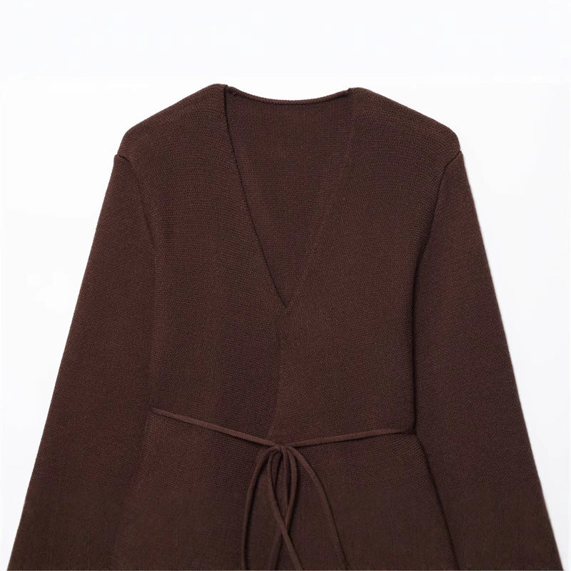 Pull-over à col en V pour femmes avec ceinture à nouer ajustable Chic und Stil
