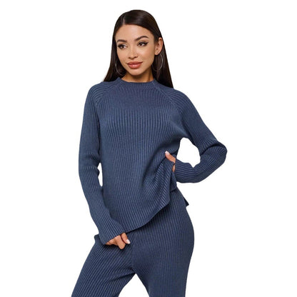 Women's ribbed knit pullover with a relaxed fit and a wide collar Chic and Style