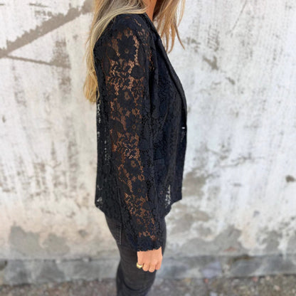 Blazer en dentelle pour femmes au style féminin avec de délicats éléments en dentelle Chic und Stil