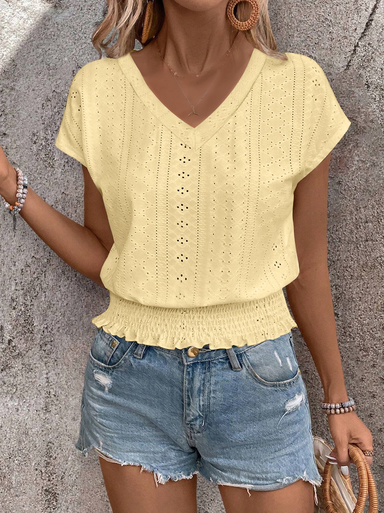 Chemisier à col en V en dentelle pour femmes Chic und Stil