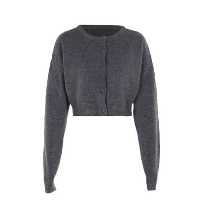 Pull court en tricot pour femmes avec encolure ronde et fermeture à boutons Chic und Stil