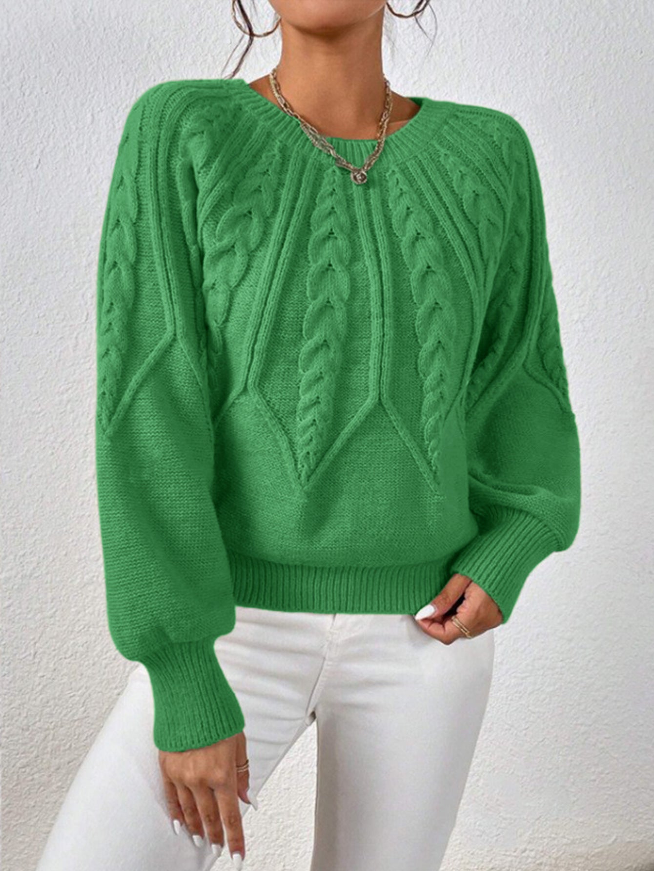 Pull en tricot pour femmes avec motif en torsades et manches larges Chic und Stil