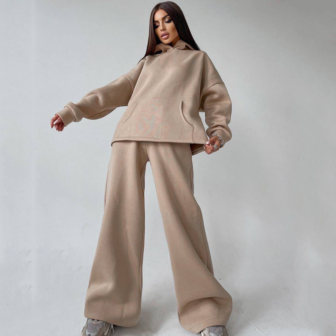 Casual oversized hoodie set for women and wide pants Chic and Style