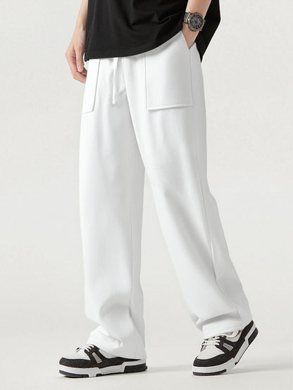 Casual cargo pants for men with practical pockets and elastic waist Chic and Style