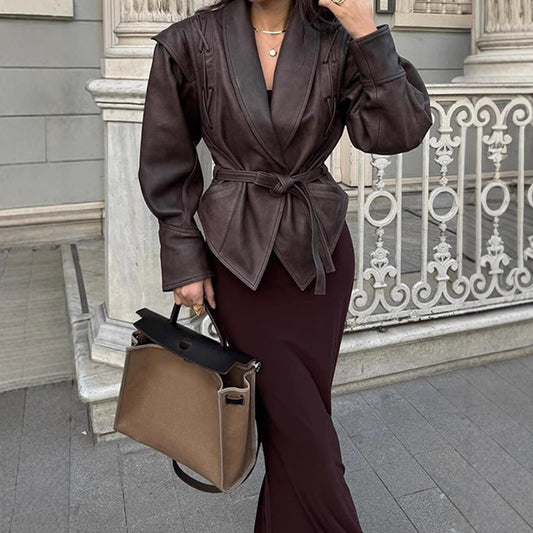 Blazer en cuir pour femmes avec des lacets décoratifs Chic und Stil