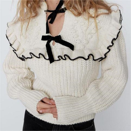 Pull en tricot femme avec col à volants et nœuds décoratifs Chic und Stil