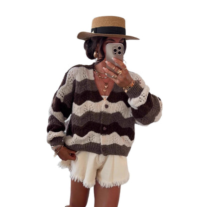 Dames cardigan en tricot confortable avec motif en vagues Chic und Stil
