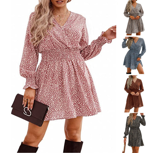 Robe élégante pour femmes avec un élastique ajusté et des manches longues Chic und Stil