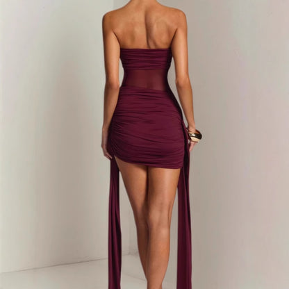 Robe de plage élégante pour femmes avec ajustement élastique et design enroulé raffiné Chic und Stil