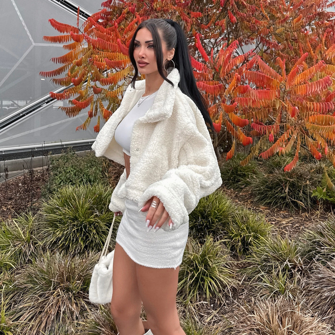 Dames Fleece Jacket avec coupe cropped et boutons amovibles Chic und Stil