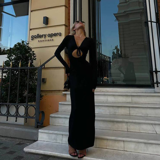 Robe maxi pour femmes avec décolleté plongeant et découpe raffinée Chic und Stil
