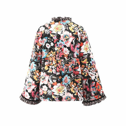 Women's jacket with a floral design and a cozy interior Chic and Style