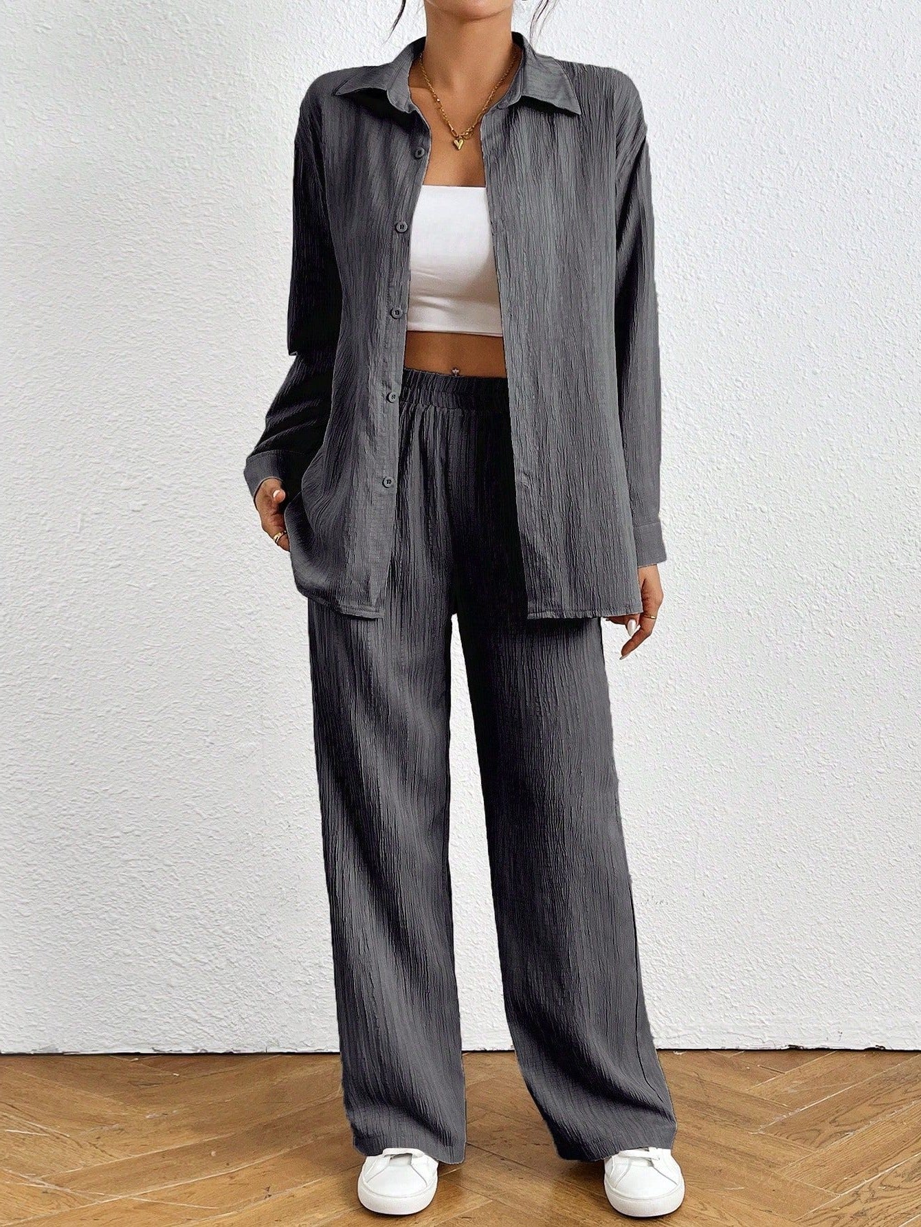 Dames Ensemble léger et aéré à deux pièces avec design structuré Chic und Stil