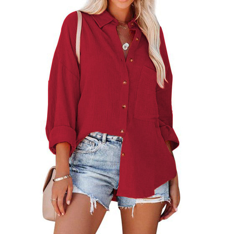 Chemise en chiffon pour femmes avec des manches larges et une poche poitrine pratique Chic und Stil