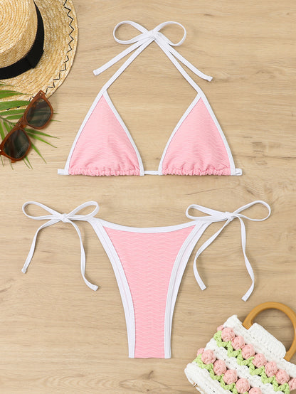 Bikini triangle femme avec des liens raffinés et un design ondulé Chic und Stil