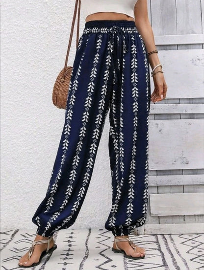 Chic and Style light and casual harem pants for ladies