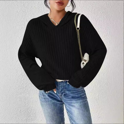Pull décontracté pour femmes avec design en rib côtelé texturé et col à capuche confortable Chic und Stil
