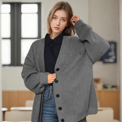 Dames Grobstrick Cardigan avec coupe oversize et motif cœur décoratif Chic und Stil