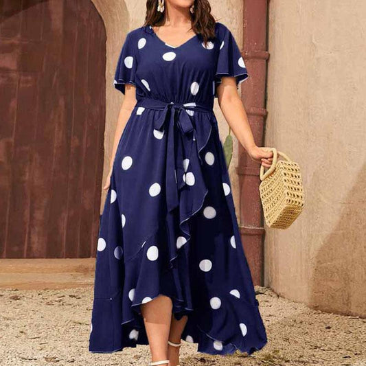Robe maxi pour femmes avec un motif à pois ludique et une ceinture cintrée Chic und Stil