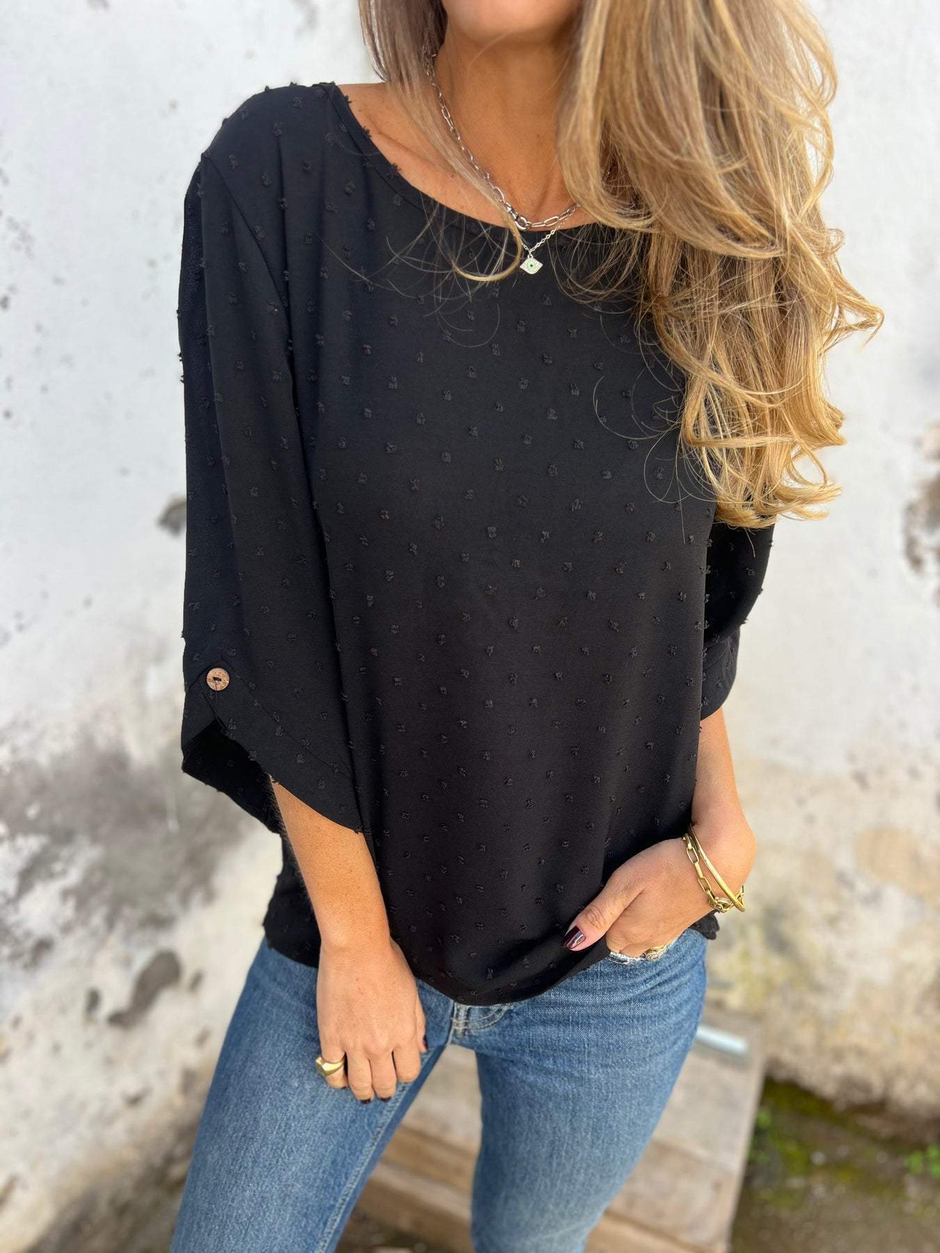 Blouse décontractée pour femmes avec design à pois décoratifs Chic und Stil